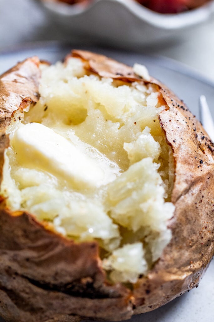 Loaded Air Fryer Baked Potato Recipe - Erhardts Eat