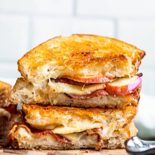 Apple Bacon Grilled Cheese Sandwich - Erhardts Eat