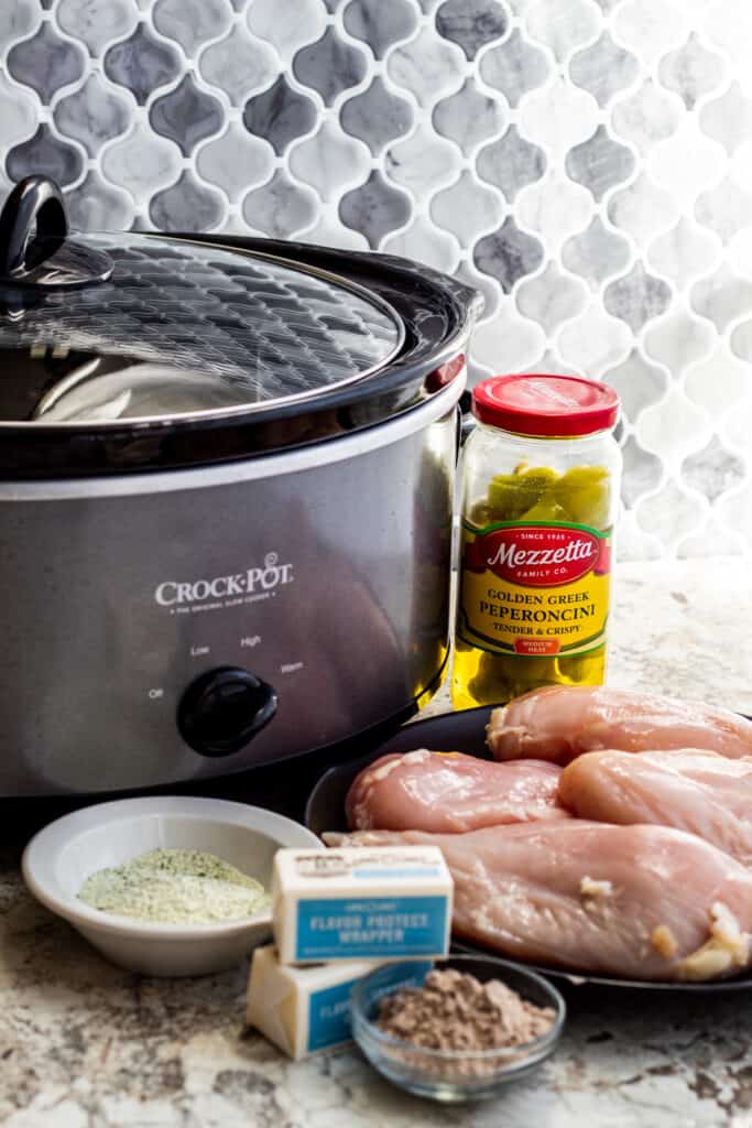 Crockpot Mississippi Chicken Recipe - Erhardts Eat